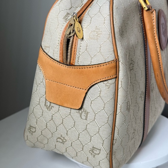 Christian Dior Rare Honeycomb Deauville Handbag - Picture 11 of 15